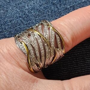 Elegant Gold Tind and Silver Plate Women's Ring Size 8